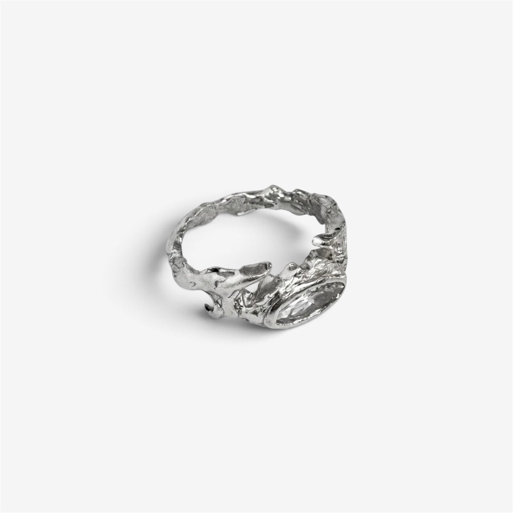 Zero, anillo de plata de ley 925 hecho a mano por ORAM Studio
