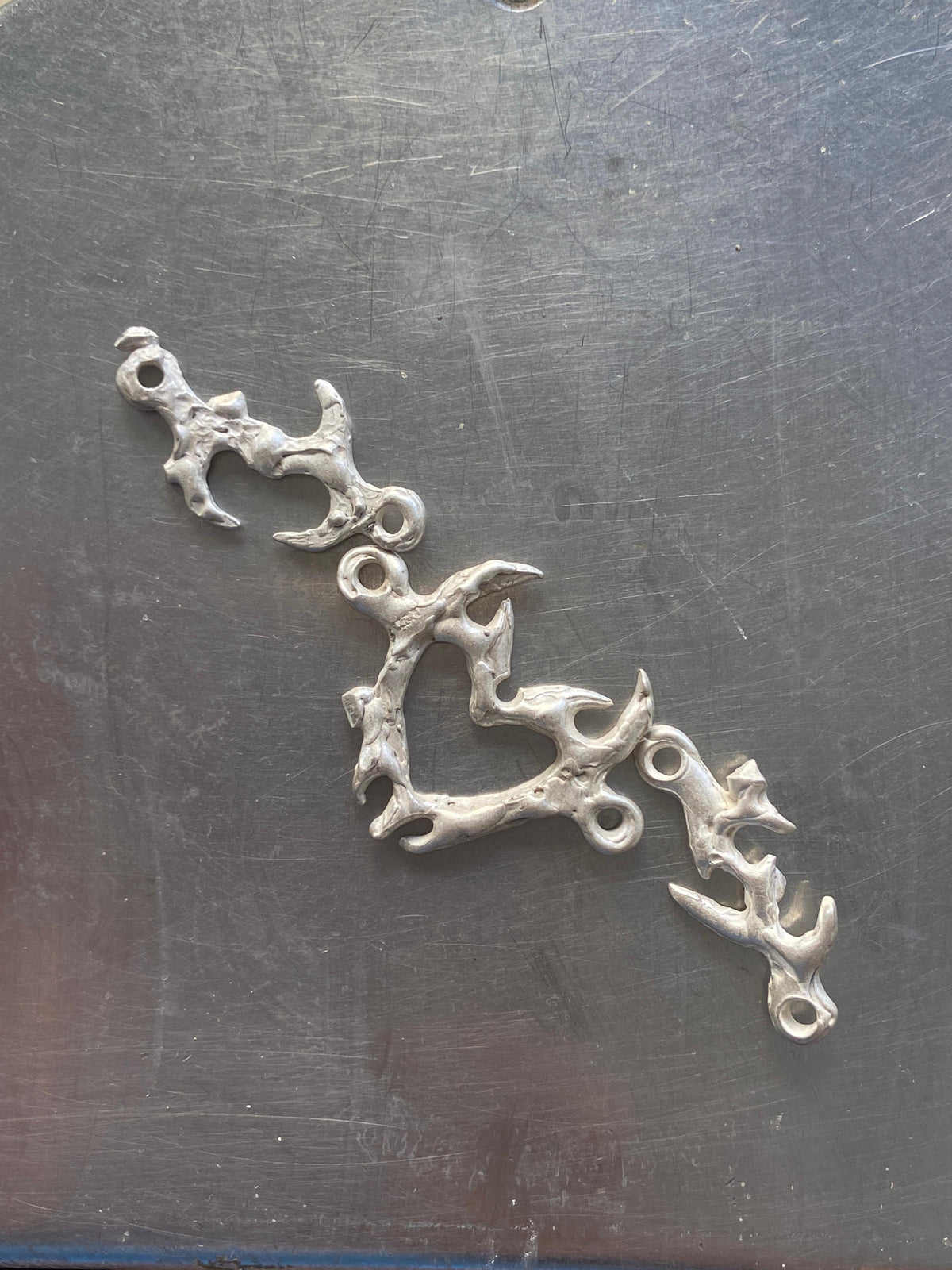 Heart With Thorns, collar de plata de ley 925 hecho a mano por ORAM Studio